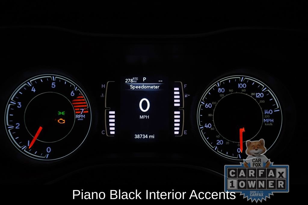 Used 2020 Jeep Cherokee Latitude Plus AWD/4WD image 26
