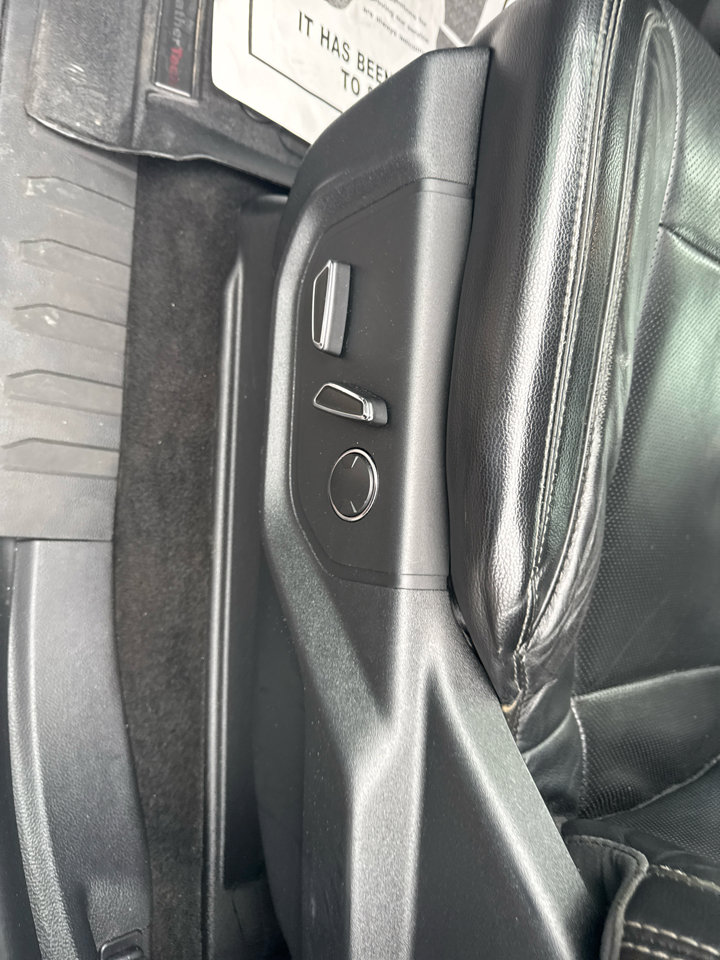 Used 2017 Ford F250 Lariat w/ Lariat Value Package image 27