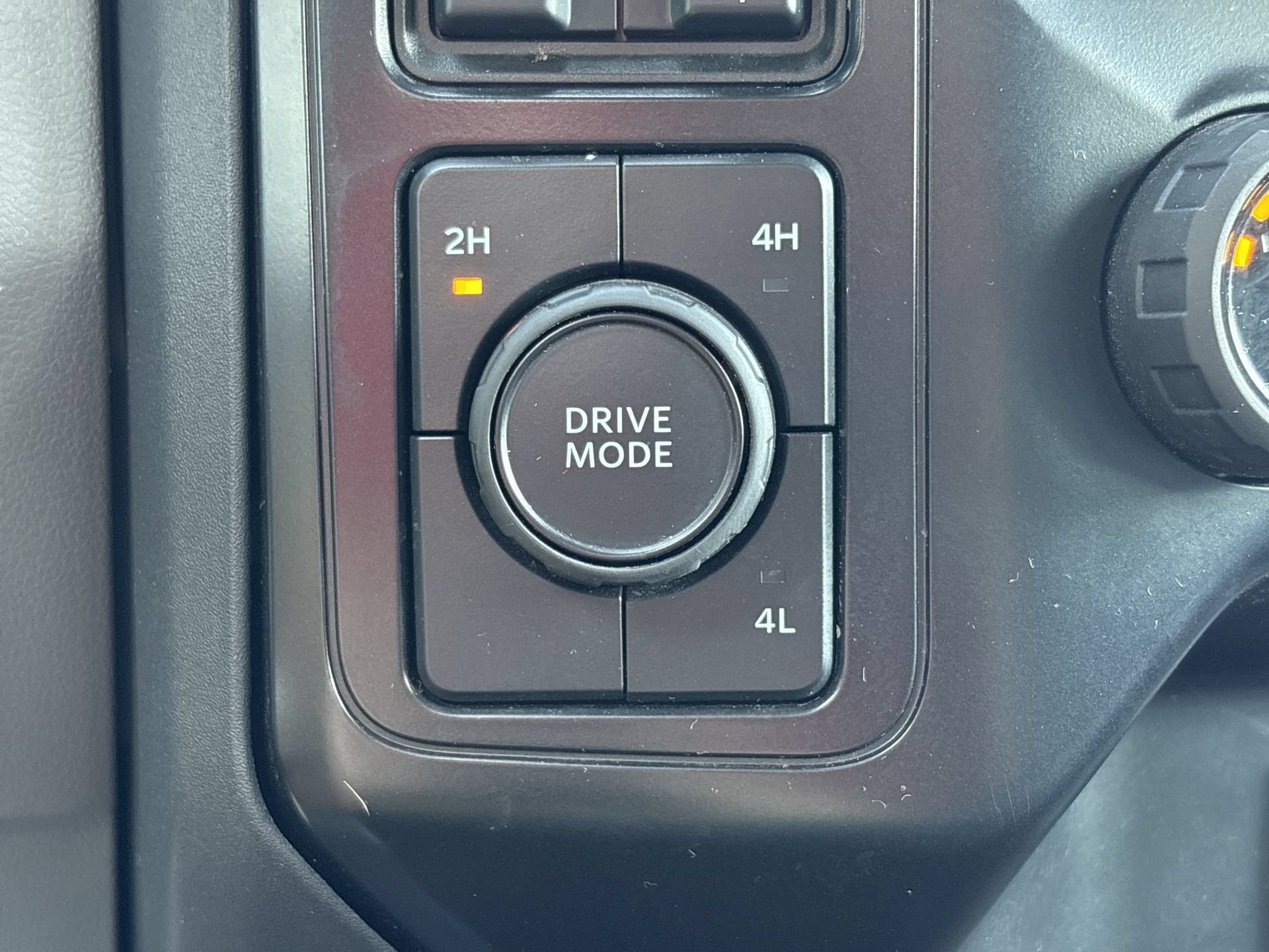 Used 2026 Ford F250 XLT AWD/4WD image 8