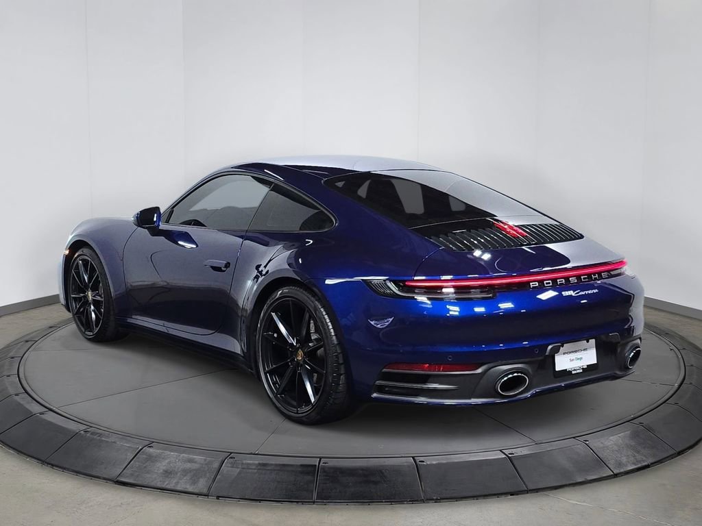 Used 2021 Porsche 911 Carrera RWD image 3