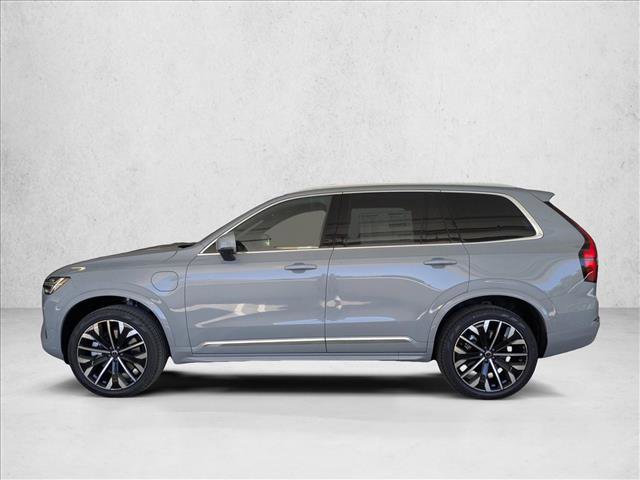 New 2026 Volvo XC90 T8 Plus w/ Protection Package Premier image 9