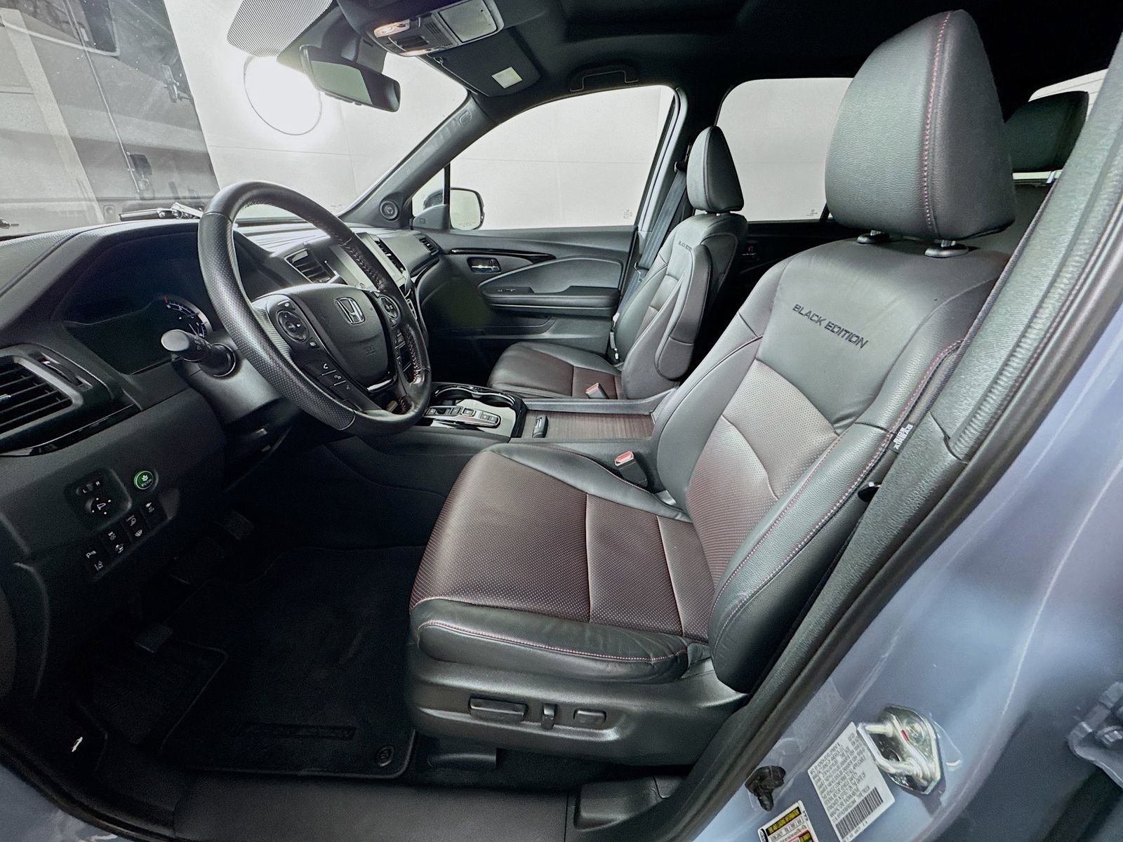 Used 2023 Honda Ridgeline Black Edition image 17