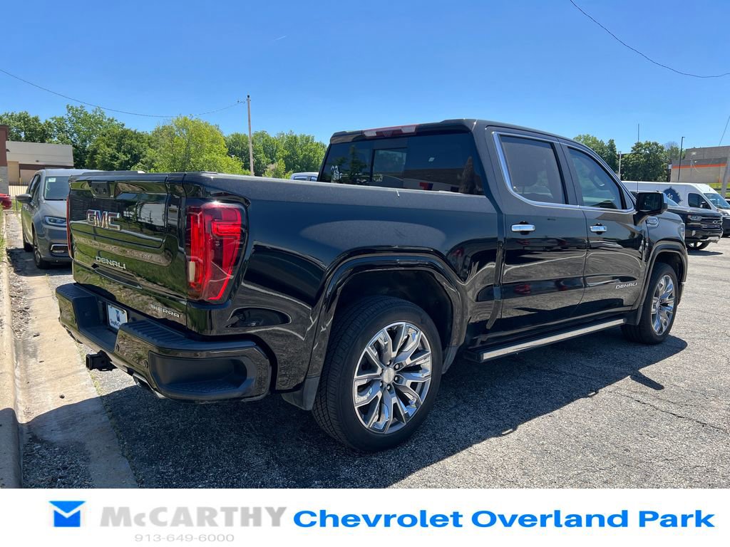 Used 2022 GMC Sierra 1500 Denali w/ Denali Reserve Package AWD/4WD image 3