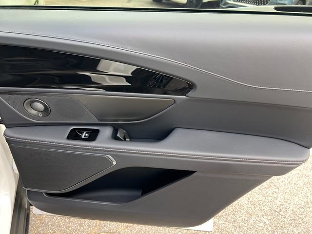 New 2026 Lincoln Nautilus AWD/4WD image 17