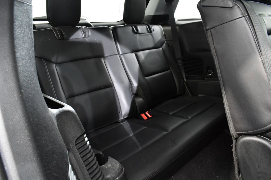 Used 2021 Ford Explorer XLT w/ Equipment Group 202A AWD/4WD image 20