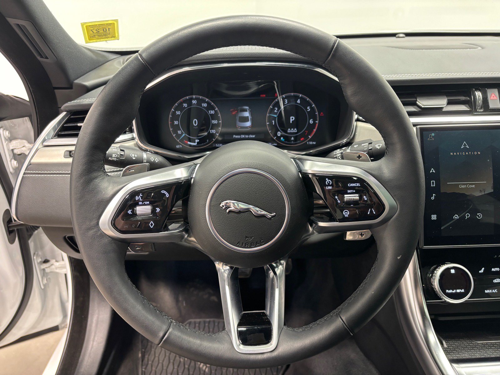 Used 2024 Jaguar XF R-Dynamic SE AWD/4WD image 18