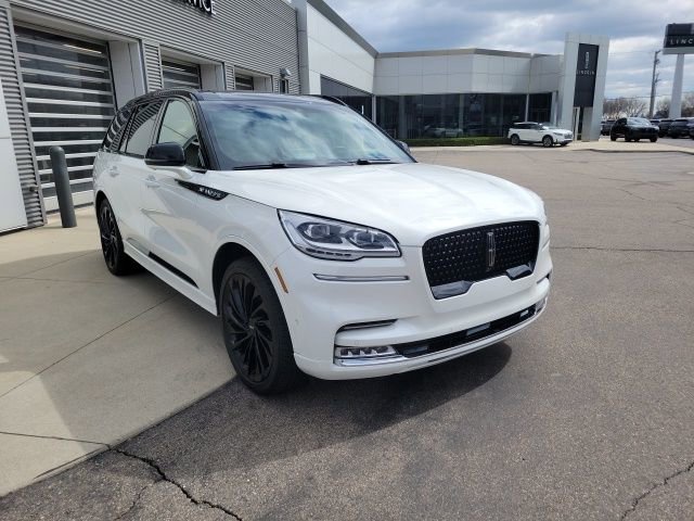 Used 2023 Lincoln Aviator Black Label image 13
