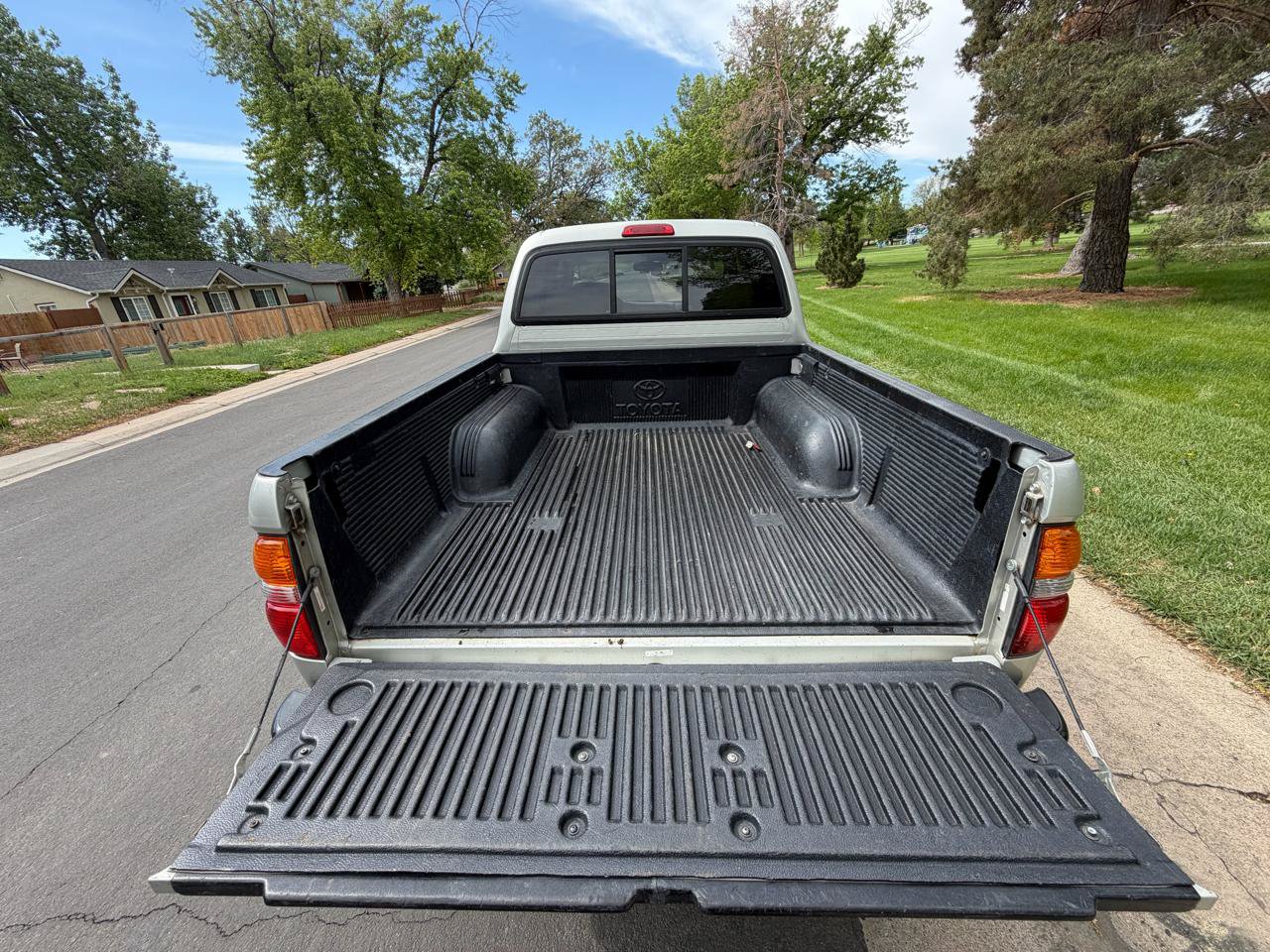 Used 2001 Toyota Tacoma 4x4 Double Cab image 10