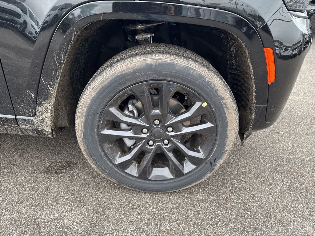 New 2026 Jeep Grand Cherokee Limited image 9