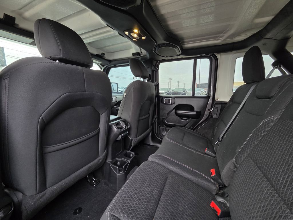 Used 2021 Jeep Wrangler Unlimited Sport image 28