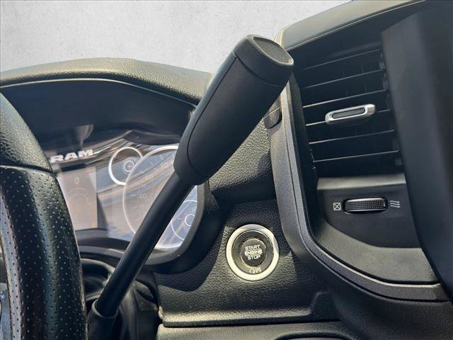 Used 2020 RAM 3500 Tradesman AWD/4WD image 12