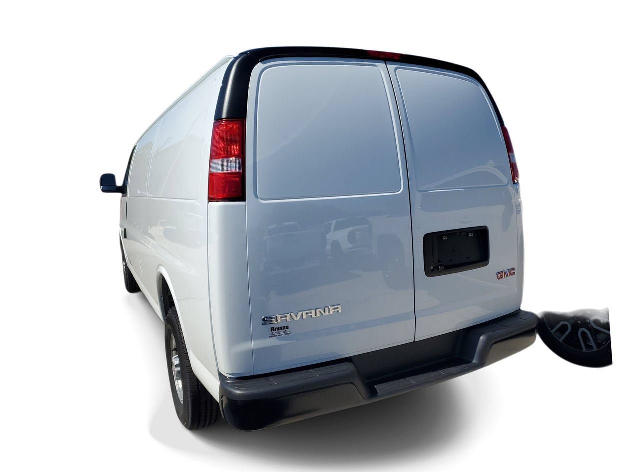 New 2026 GMC Savana 2500 Extended RWD image 4