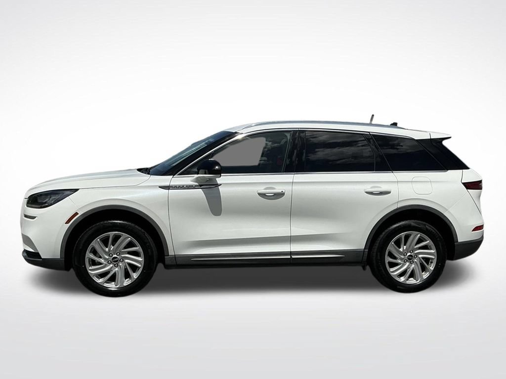 Used 2021 Lincoln Corsair FWD image 3