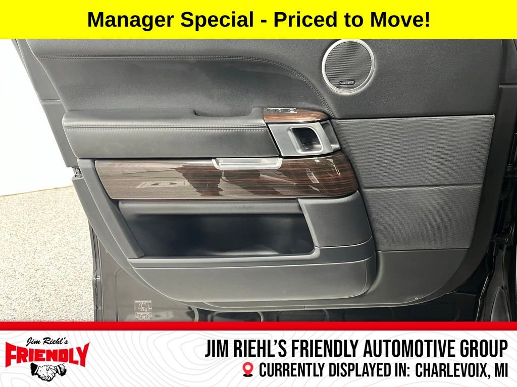 Used 2016 Land Rover Range Rover Supercharged AWD/4WD image 11