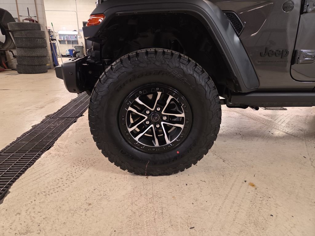 New 2026 Jeep Wrangler Unlimited Rubicon 392 image 25