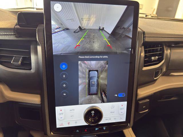 Certified 2024 Ford Expedition Max Platinum image 23