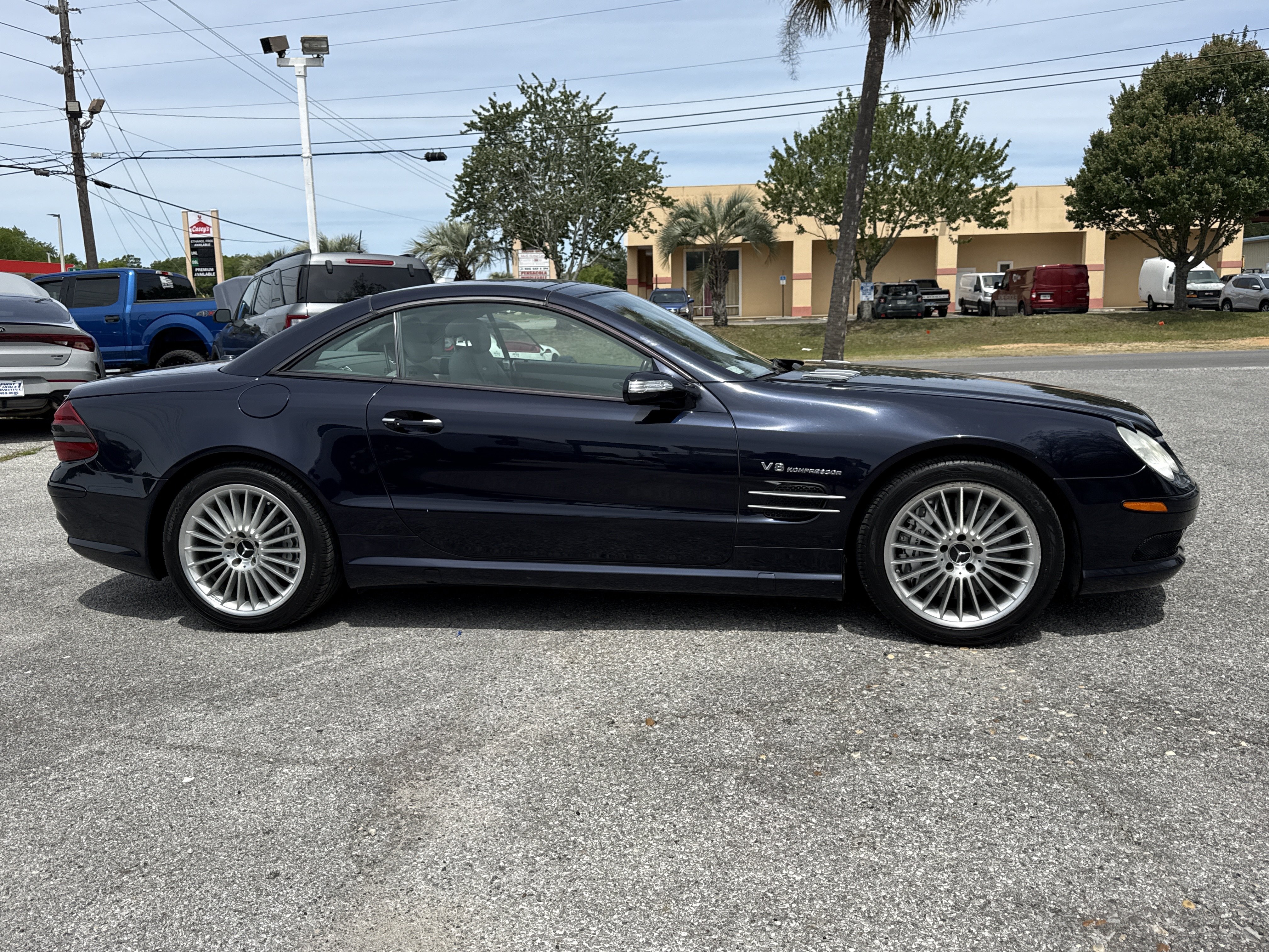 Used 2006 Mercedes-Benz SL 55 AMG image 6