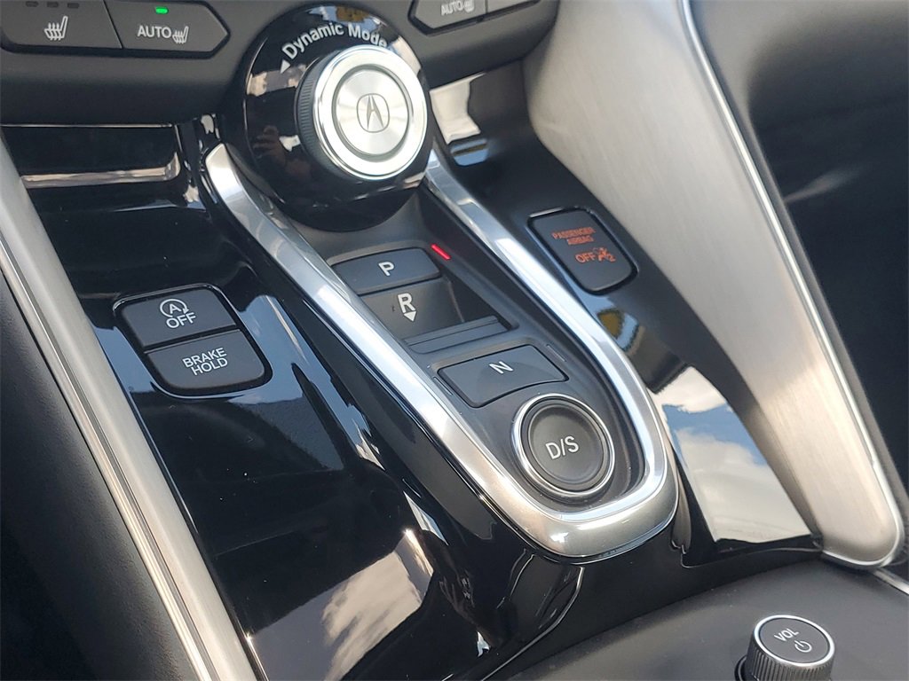 Used 2025 Acura TLX w/ Technology Package image 30