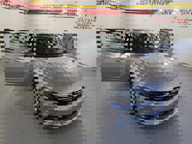 Used 2016 Dodge Charger SE w/ Popular Equipment Group image 9