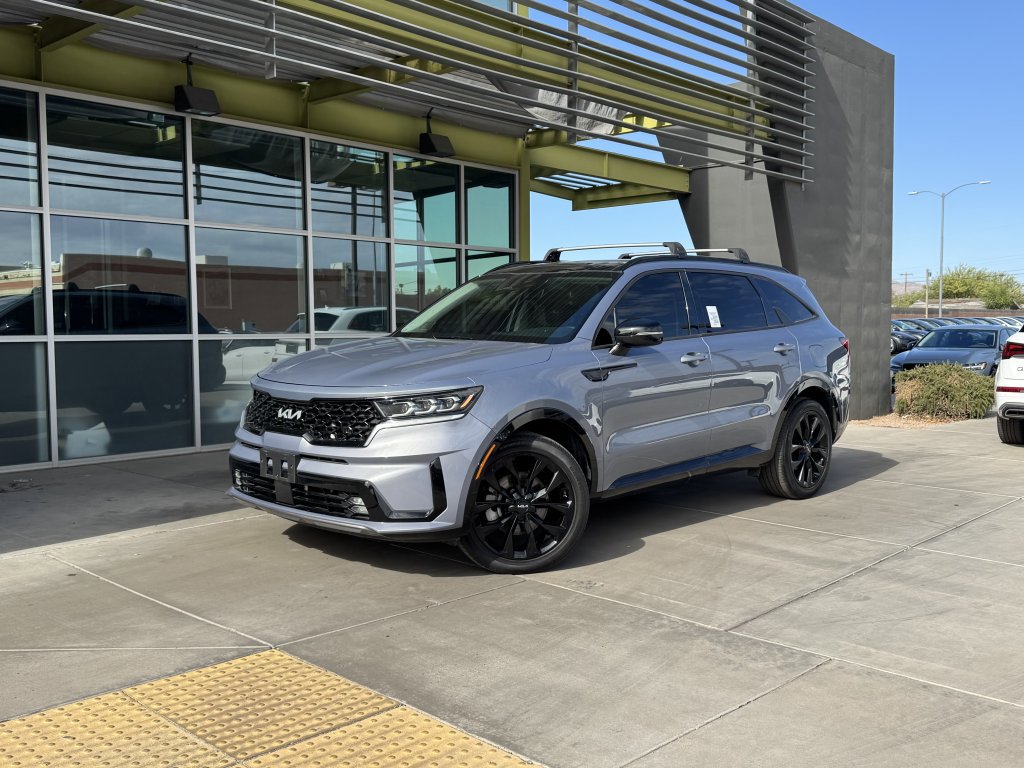 Used 2022 Kia Sorento SX