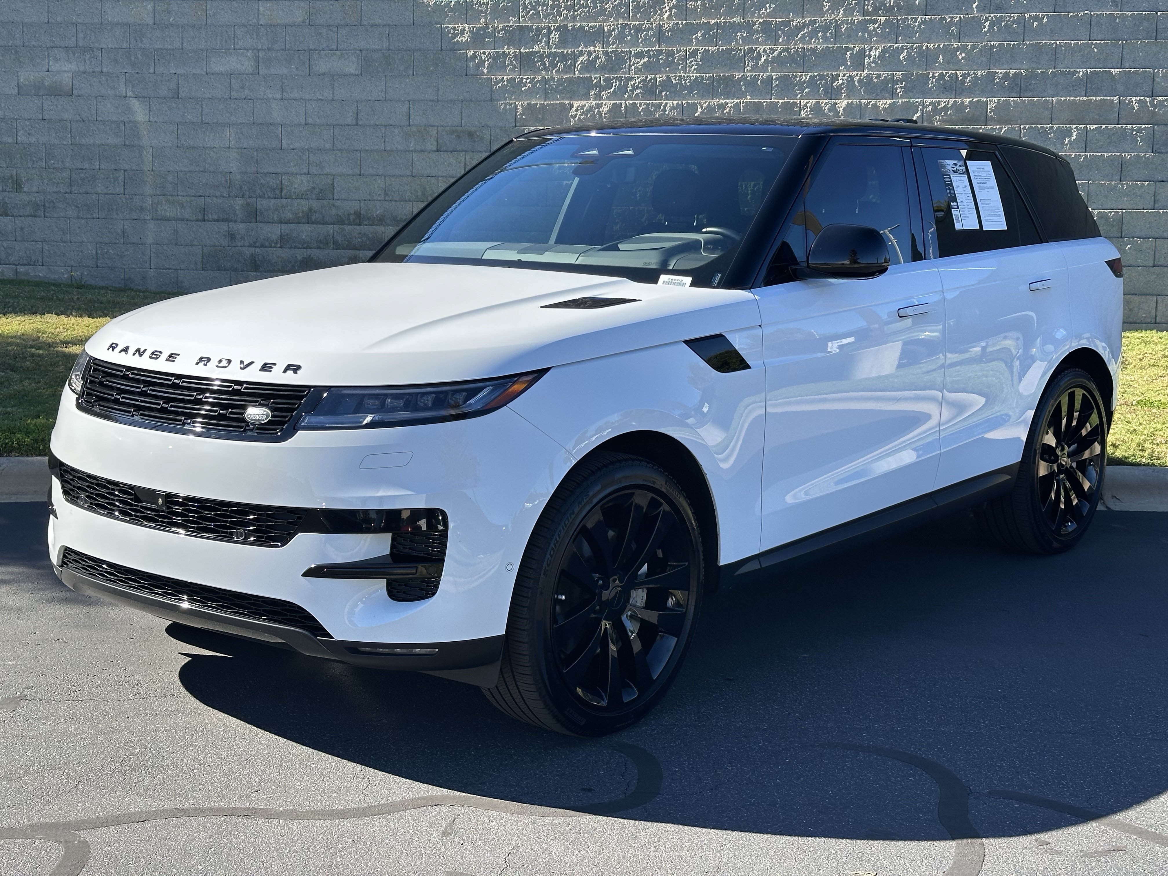 Certified 2026 Land Rover Range Rover Sport SE AWD/4WD image 1