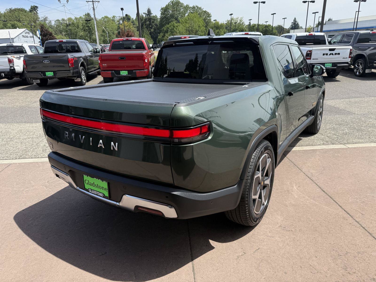 Used 2023 Rivian R1T Adventure AWD/4WD image 6