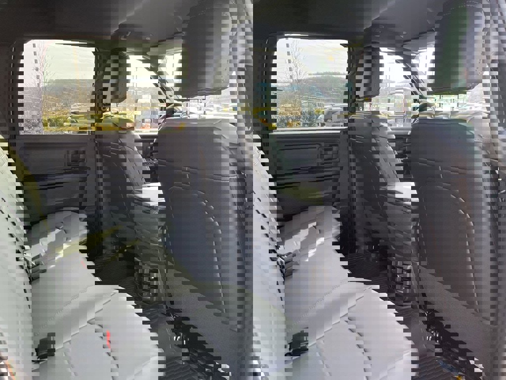 Used 2024 RAM 2500 Tradesman w/ Bed Utility Group image 25