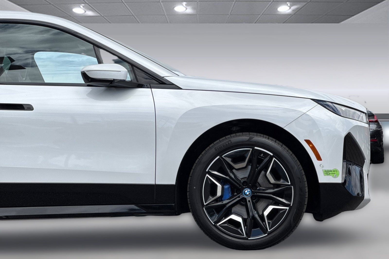 Certified 2024 BMW iX xDrive50 w/ Sport Package AWD/4WD image 34