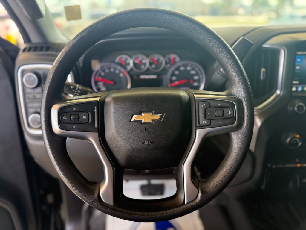 Used 2020 Chevrolet Silverado 1500 LT w/ LT Value Package image 24