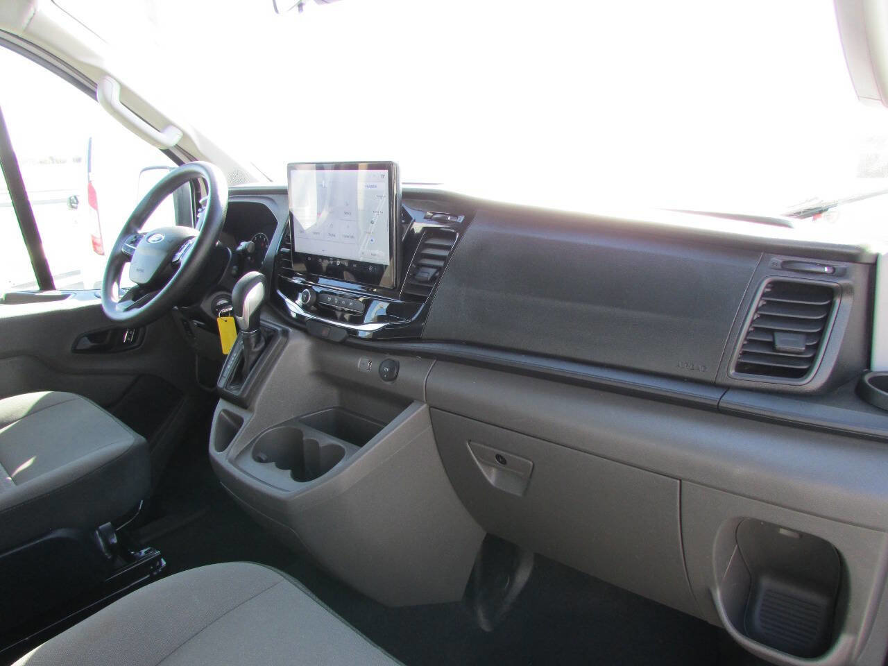 Used 2023 Ford Transit 350 XLT image 14