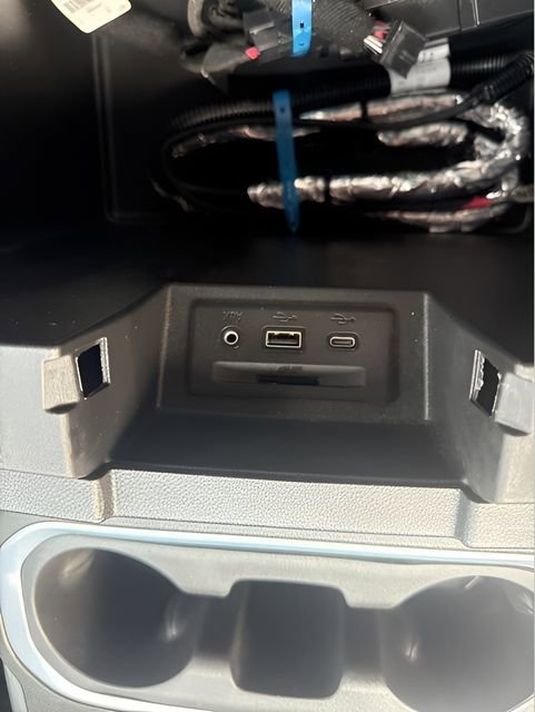 Used 2021 GMC Sierra 3500 AT4 w/ Gooseneck/5TH Wheel Package image 36