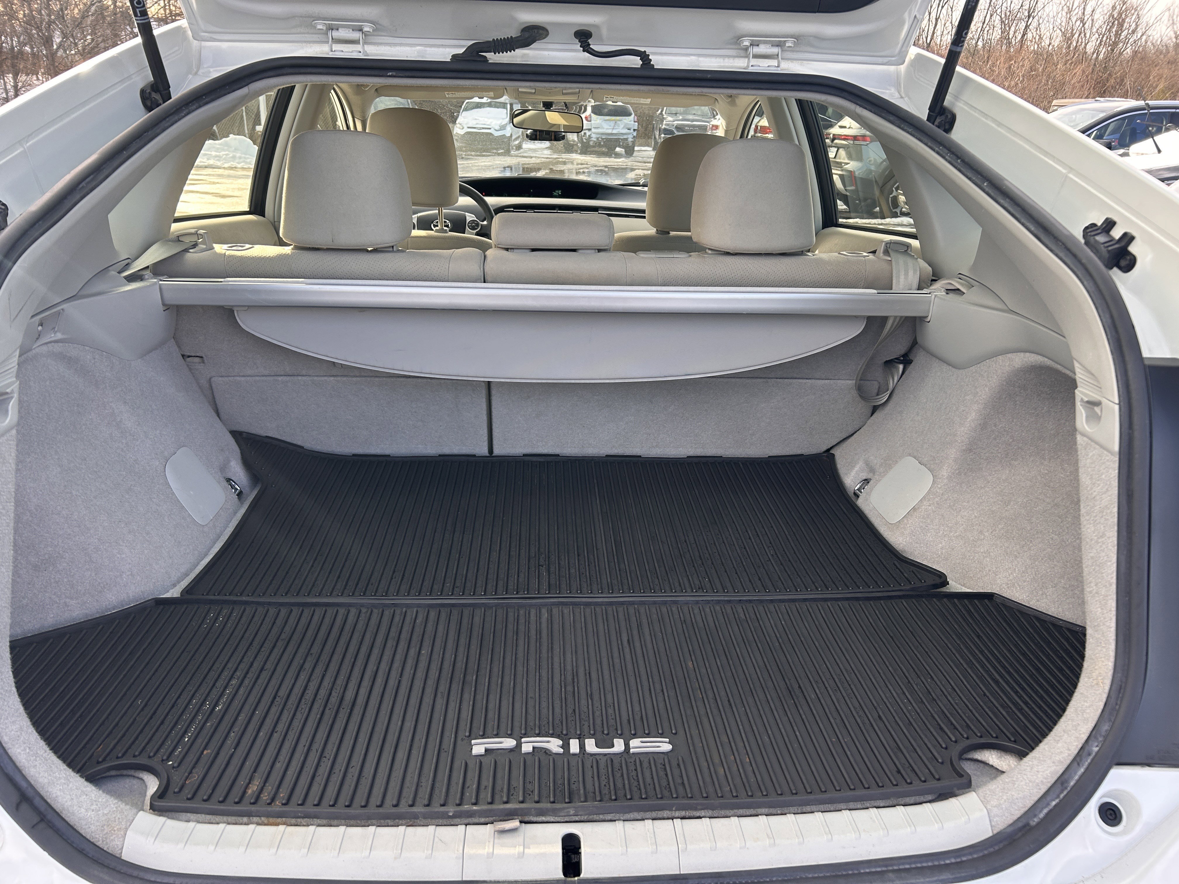 Used 2015 Toyota Prius Four image 24