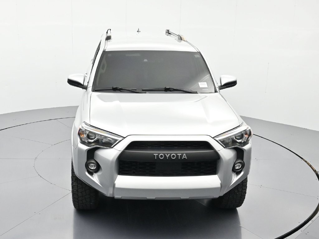 Used 2023 Toyota 4Runner SR5 AWD/4WD image 28