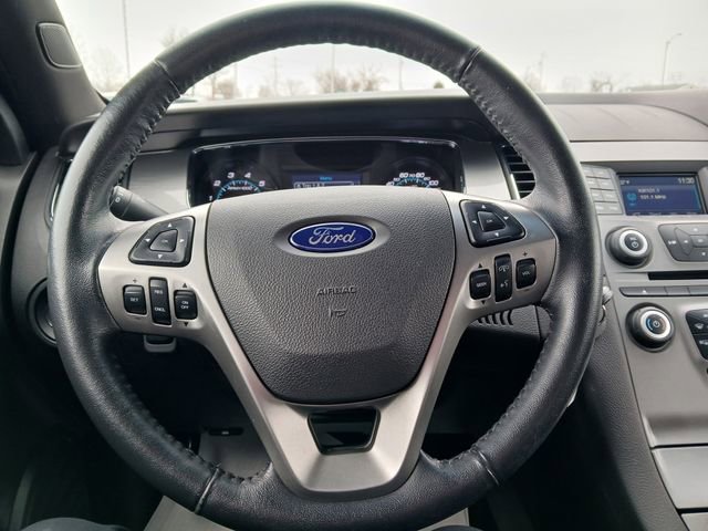 Used 2017 Ford Taurus SEL image 19