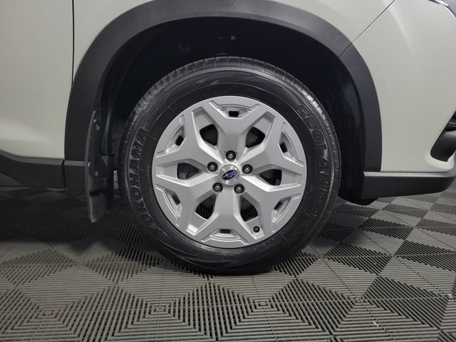 Used 2023 Subaru Forester AWD/4WD image 11