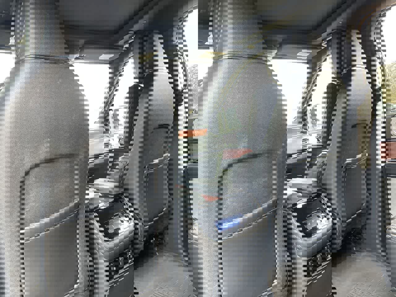 Used 2024 Lincoln Navigator L Reserve image 21