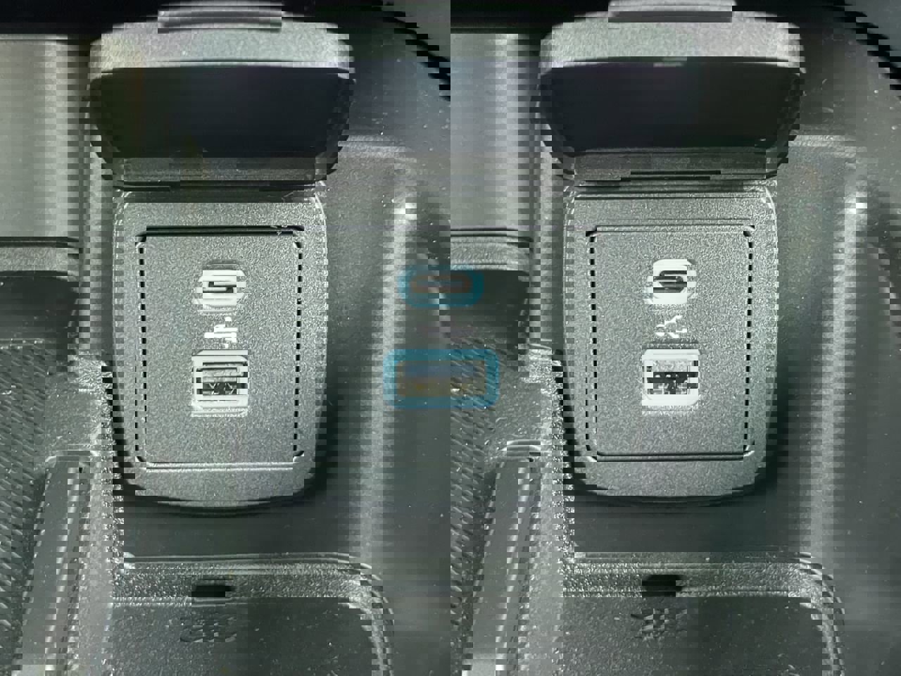 New 2025 Ford Bronco 4-Door image 19