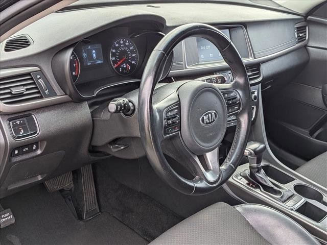 Used 2018 Kia Optima S w/ Panoramic Sunroof Package image 10