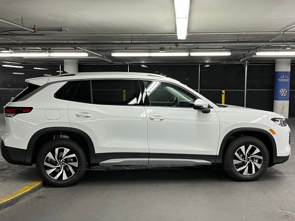 New 2026 Volkswagen Tiguan S FWD image 37