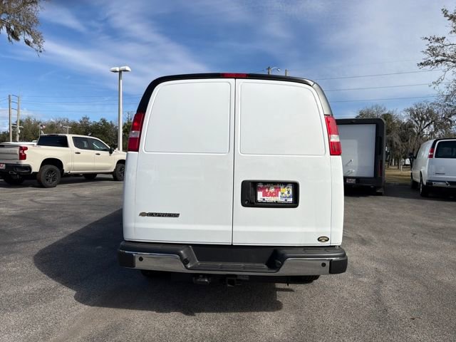 New 2025 Chevrolet Express 2500 Work Van 3D Extended Cargo Van w/ Driver Convenience Package RWD image 12
