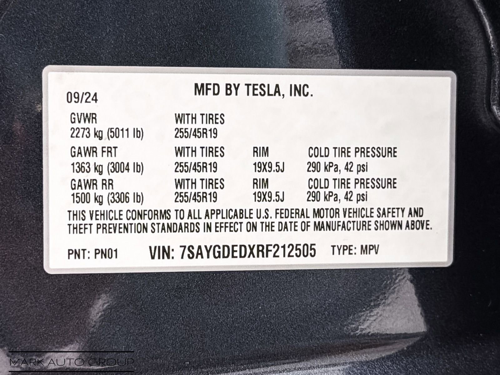 Used 2024 Tesla Model Y Long Range image 28