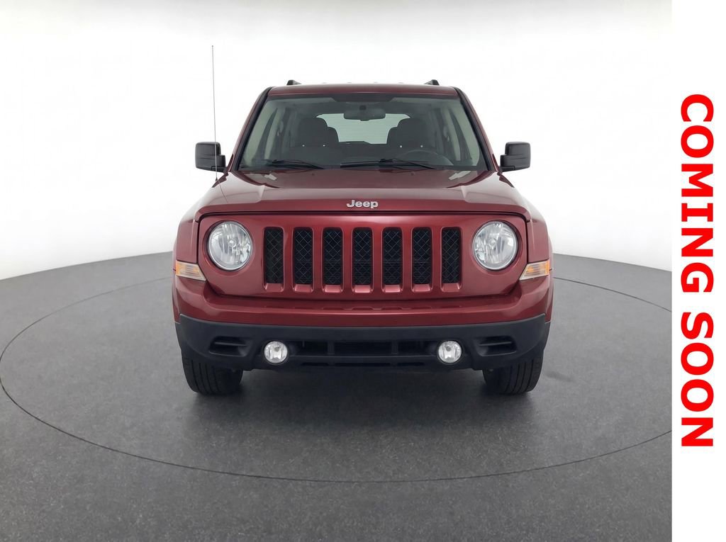 Used 2014 Jeep Patriot Latitude w/ Sun/Sound Group AWD/4WD image 7