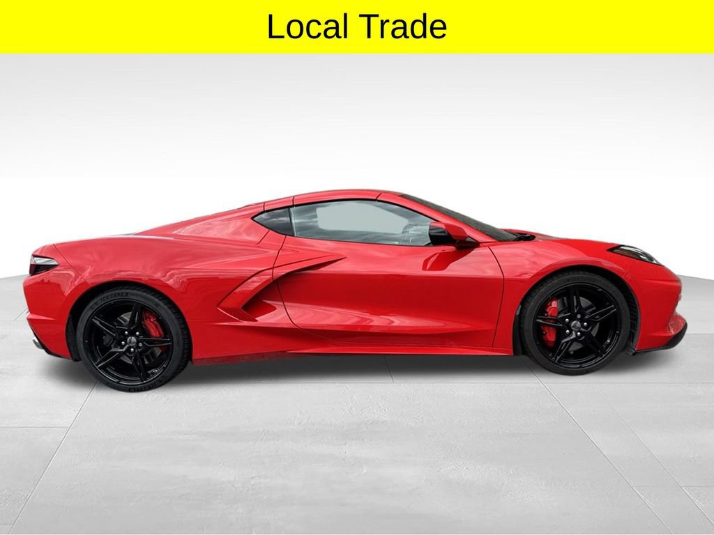 Used 2020 Chevrolet Corvette Stingray Preferred Cpe w/ 2LT Preferred Equipment Group RWD image 5