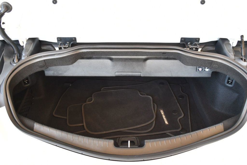 Used 2025 Mercedes-Benz CLE 300 4MATIC Cabriolet image 16