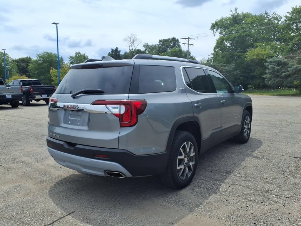 Used 2023 GMC Acadia SLE w/ Driver Convenience Package FWD image 7