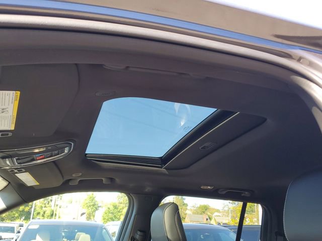 New 2025 Jeep Grand Cherokee Altitude image 15