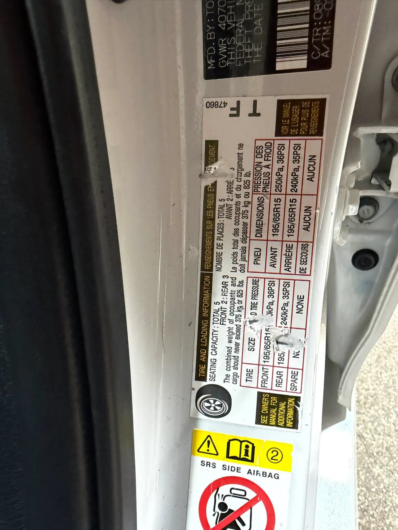 Used 2022 Toyota Prius XLE AWD/4WD image 61