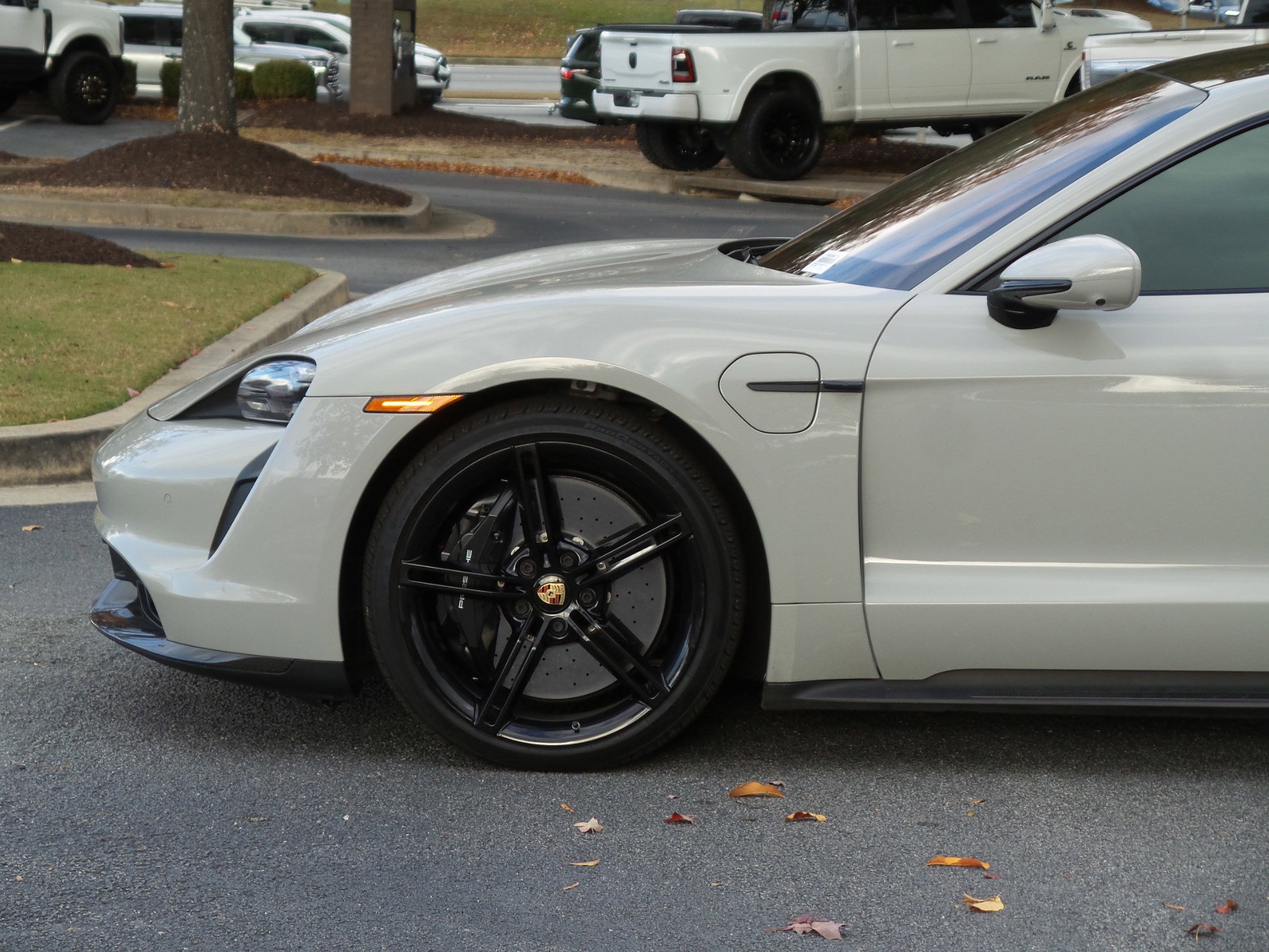 Used 2021 Porsche Taycan Turbo S image 24