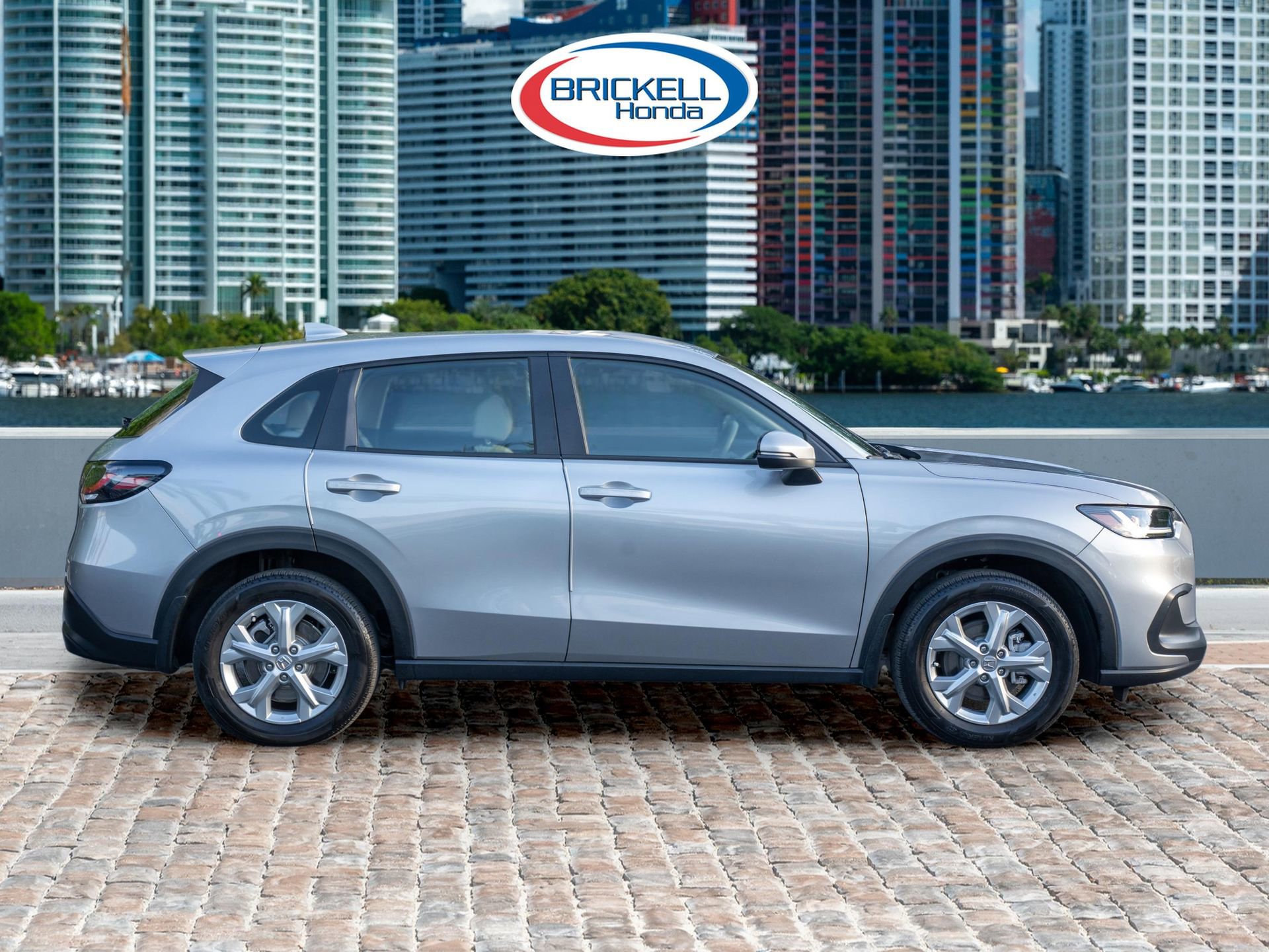 Certified 2023 Honda HR-V LX image 4