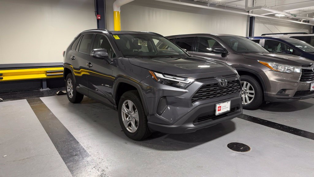 Certified 2025 Toyota RAV4 XLE w/ Convenience Package AWD/4WD image 3